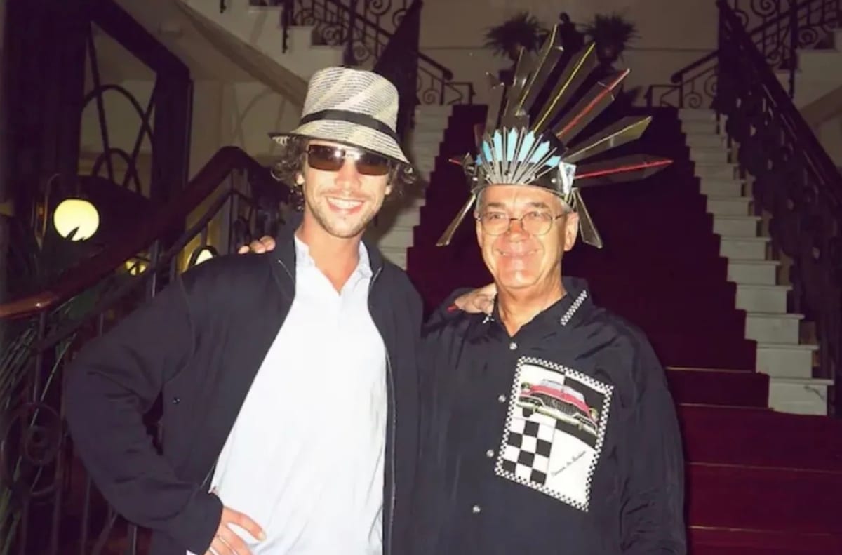 Jamiroquai avec Claude Nobs au Montreux Palace : le chanteur lui offrit l’un de ses accessoires.
